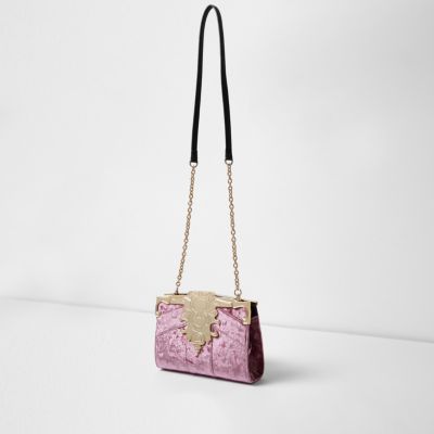 Pink baroque velvet chain bag